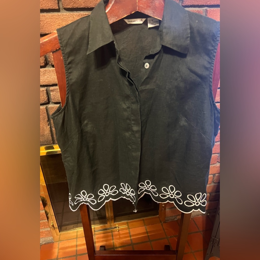 Irish linen cropped top size M in great condition